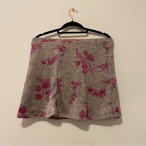 NWOT Girls XL Two Piece Grey Pink Floral Hacci Skirt Cardigan Set - Picture 5 of 15